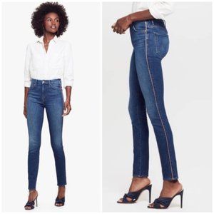 MOTHER High Waisted Looker Jeans Size 25